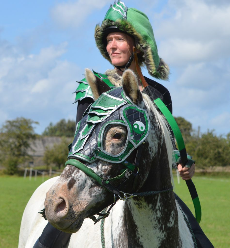 Horse Back Archery Outfit